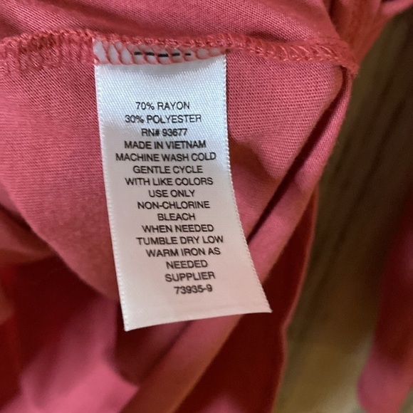 A.N.A. NWOT Stretchy Soft Long Sleeve Criss Cross Tunic Tee - Picture 3 of 3